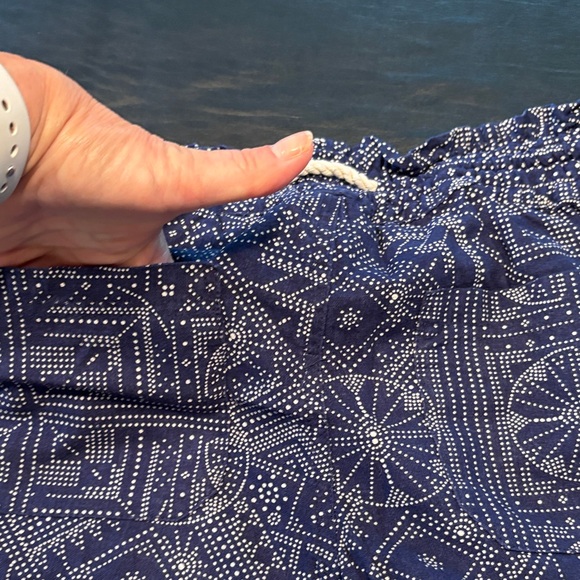 Women’s Blue Patterned Pants - Picture 4 of 4